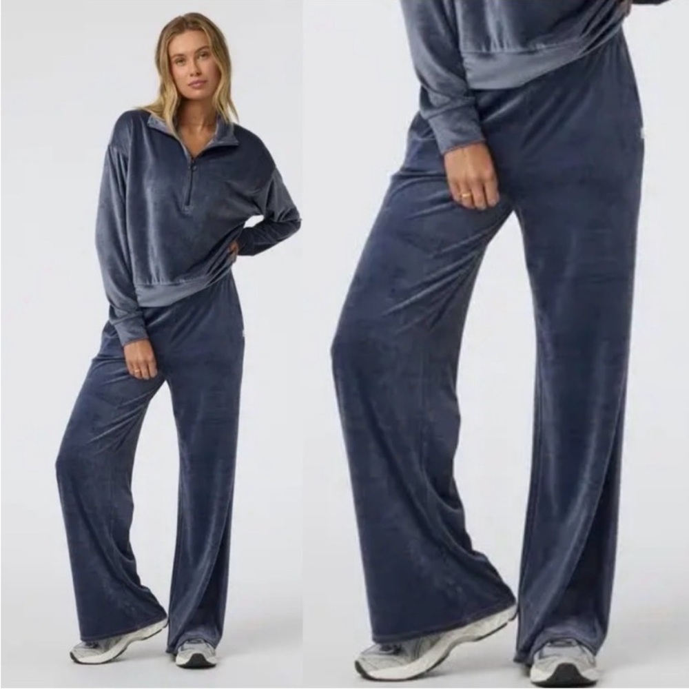 Vuori Haven Wide Leg Velvet Velour Rib Pants Azure Size XL